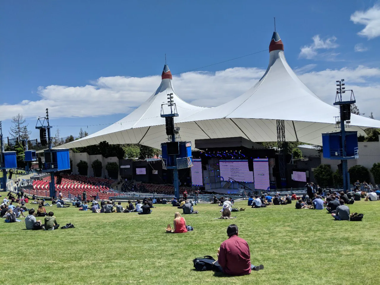 Shoreline Amphitheater Lawn
